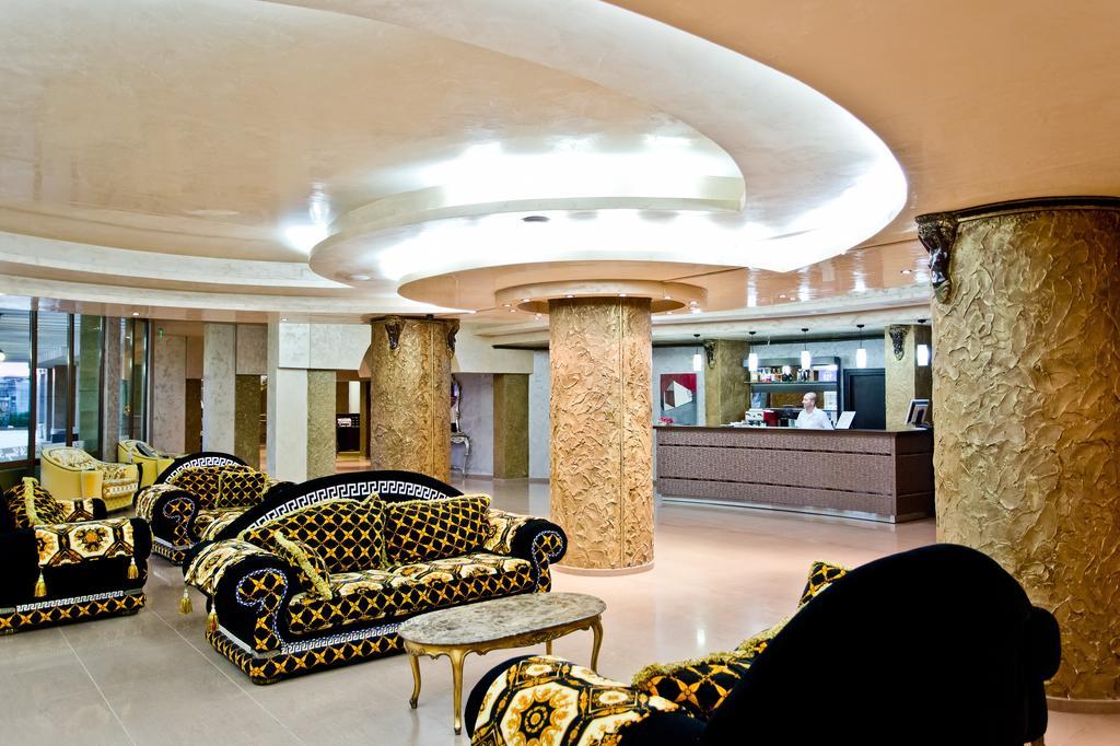 Saint George Palace Hotel 3*