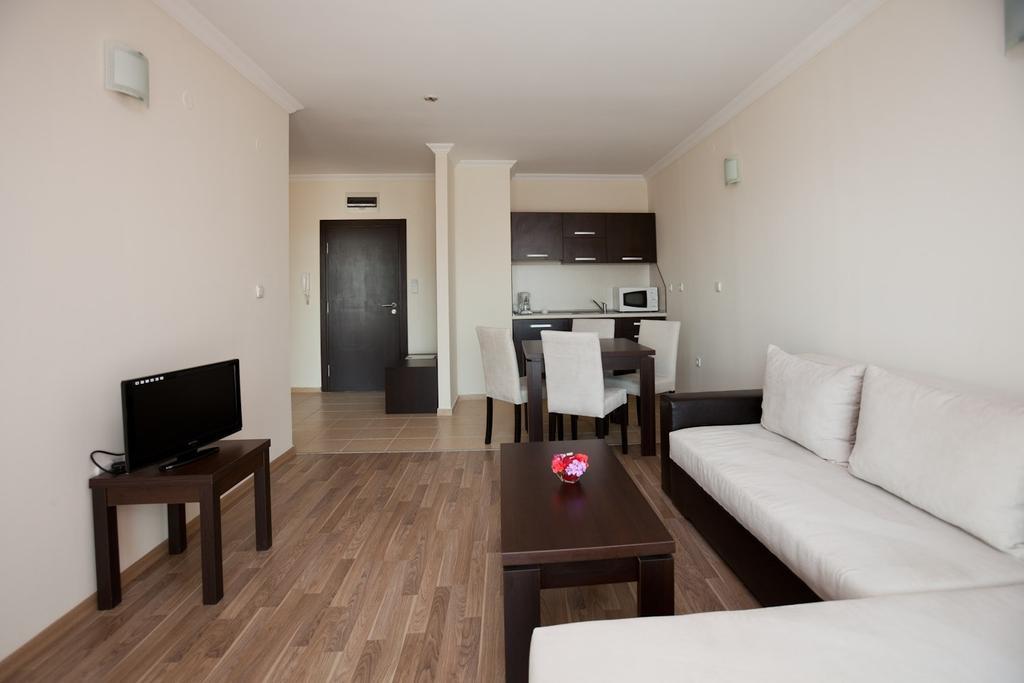 Saint George Palace Hotel 3*