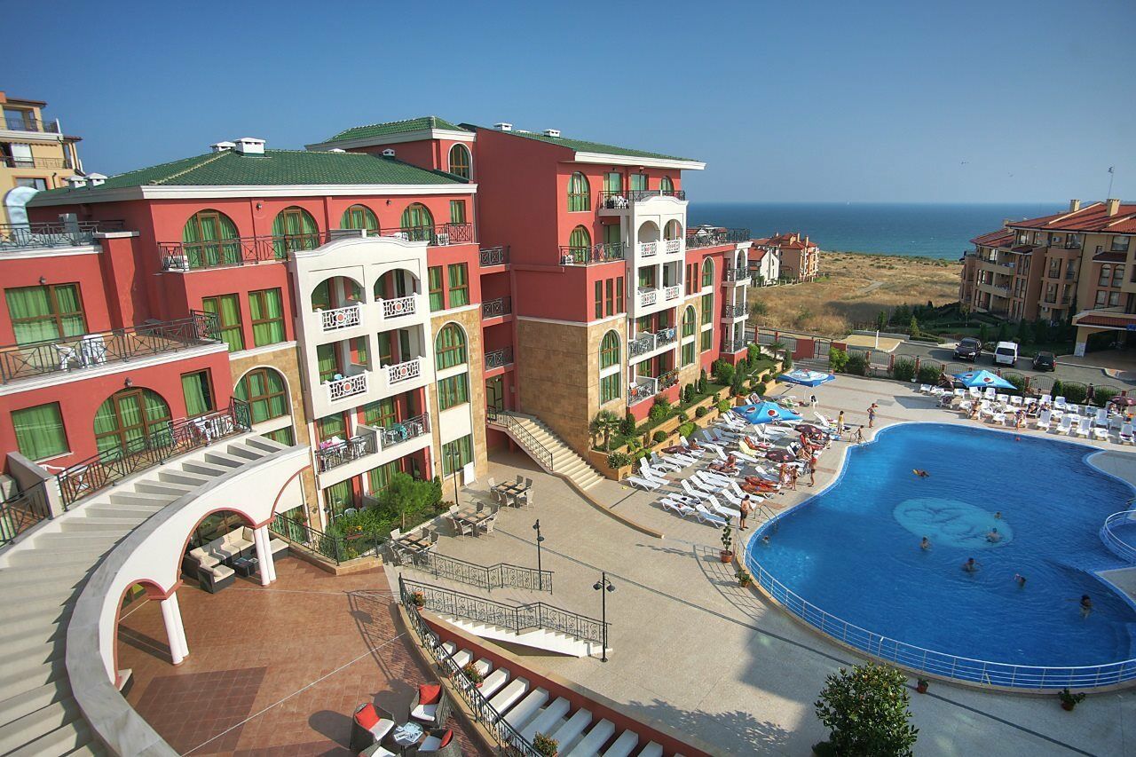 Hotel Saint George Palace