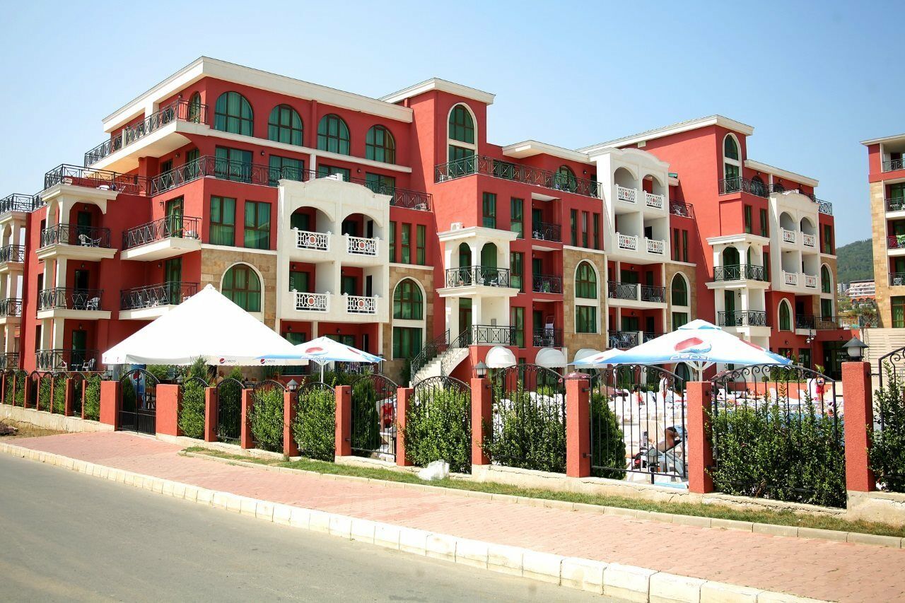 Hotel Saint George Palace